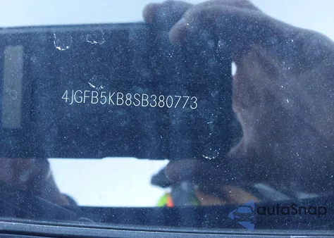 2025 Mercedes-Benz Gle 450 4Matic from USA, damaged, VIN 4JGFB5KB8SB380773